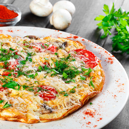 Pizza champiñones y tomate